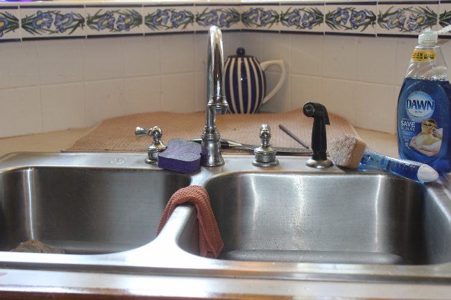 A Maintainable Kitchen at ASlobComesClean.com